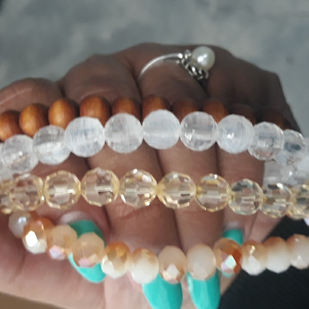 BOHO bead bracelet set NEW - Picture 3 of 4